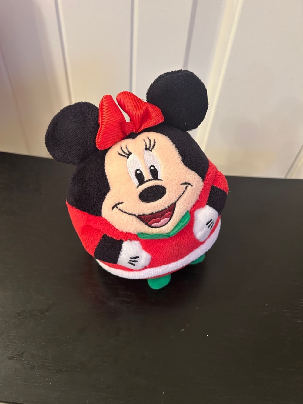 TY Plush Minnie Mouse Holiday Plush - Red & Black collectible